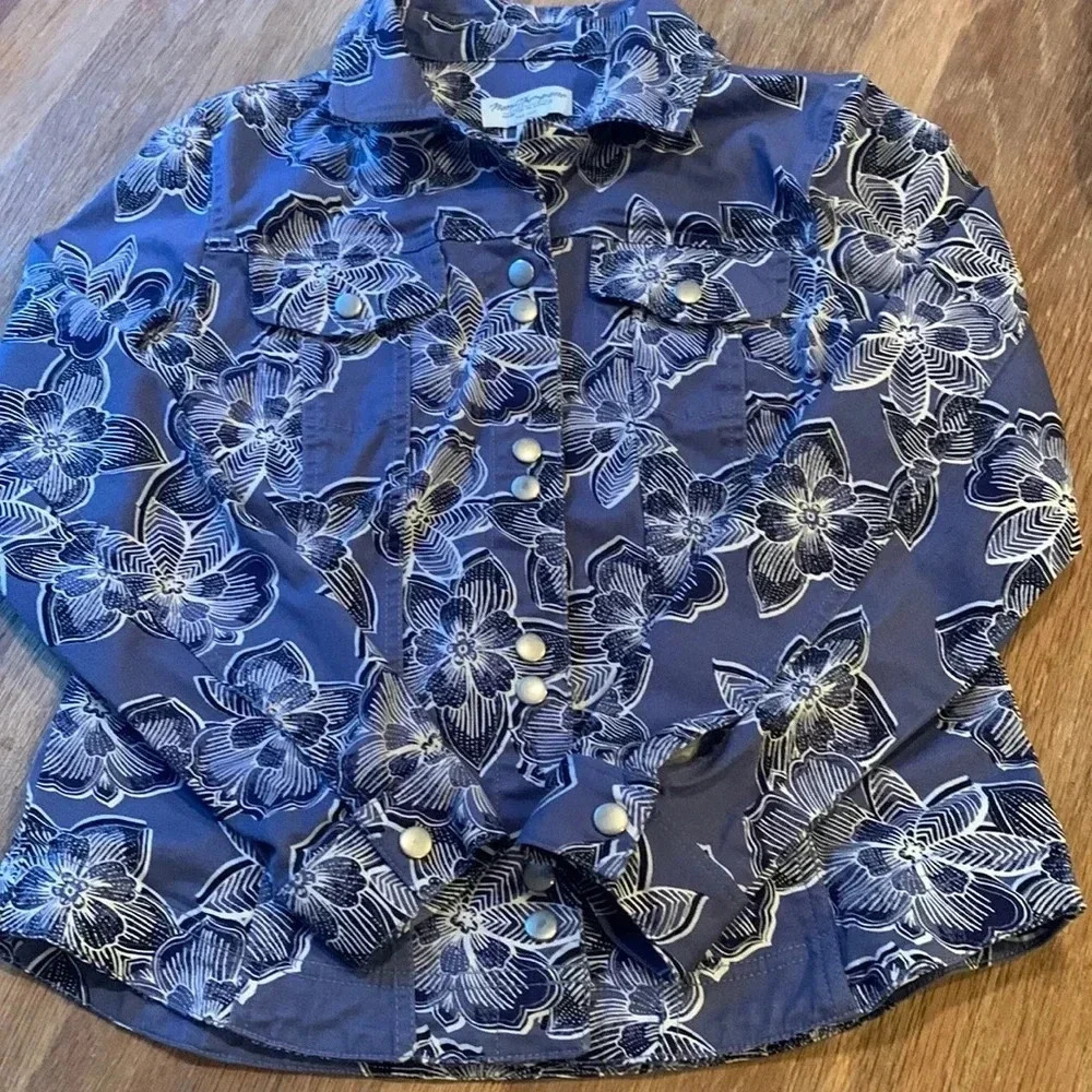 Norm Thompson floral jacket size small